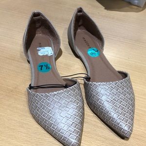 NEW! Madden Girl Pointed Flats